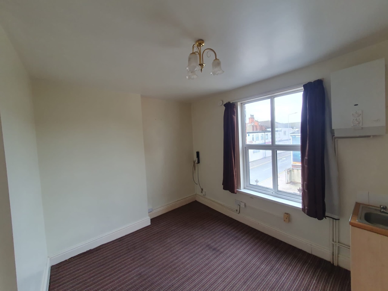 Grimsby 1 Bed Flat, Heneage Road, DN32 To Rent Now for £325.00 p/m