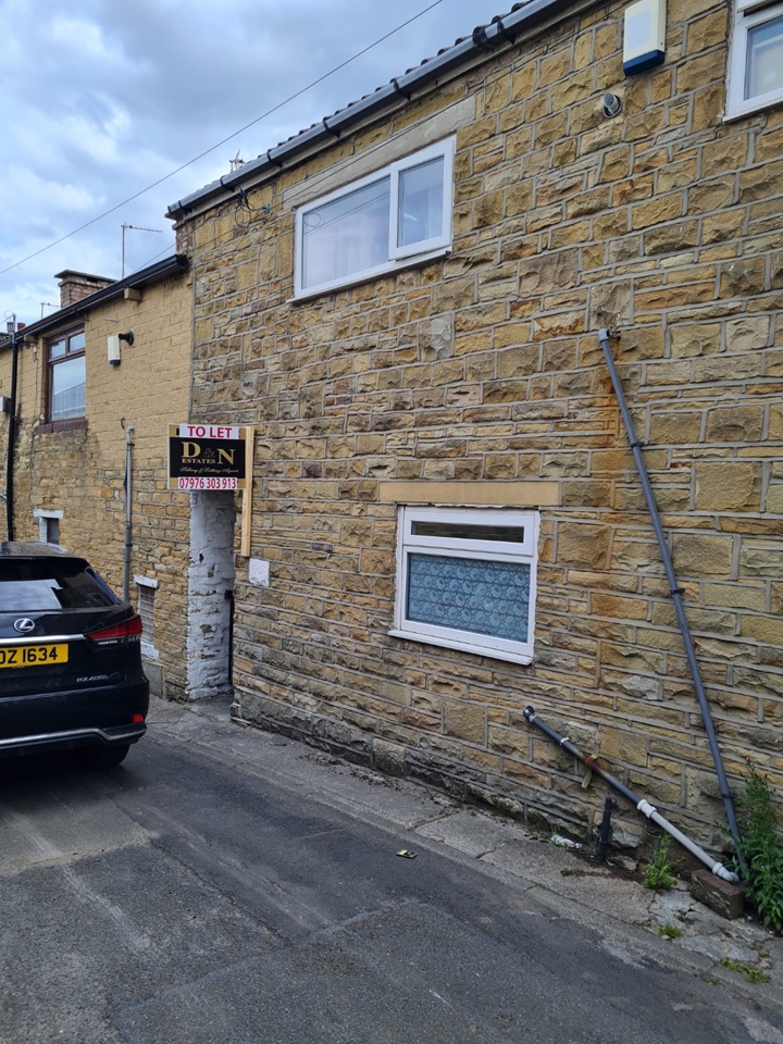 Bradford 2 Bed Terraced House, Independent Street, BD5 To Rent Now