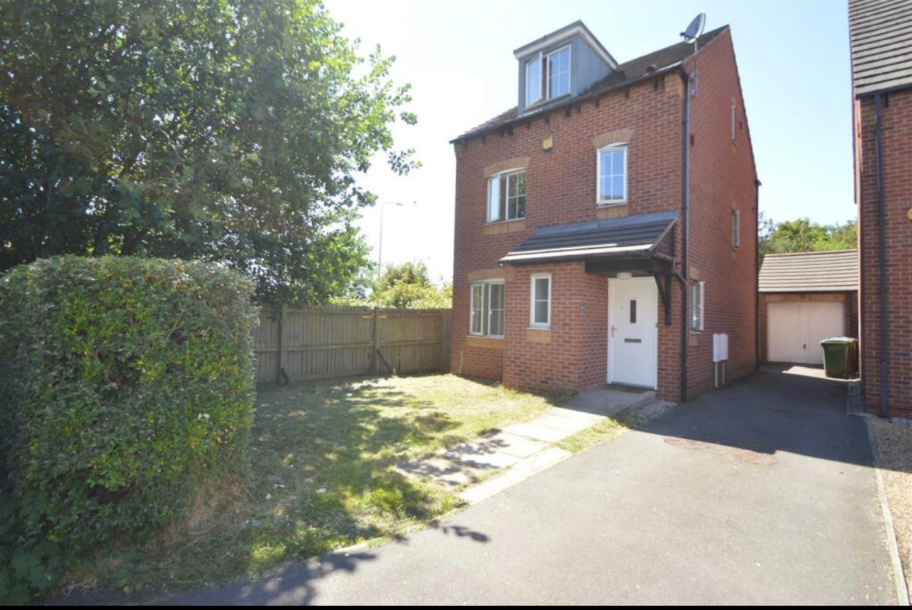 Golborne, Warrington 4 Bed Detached House, Summercroft Close, WA3