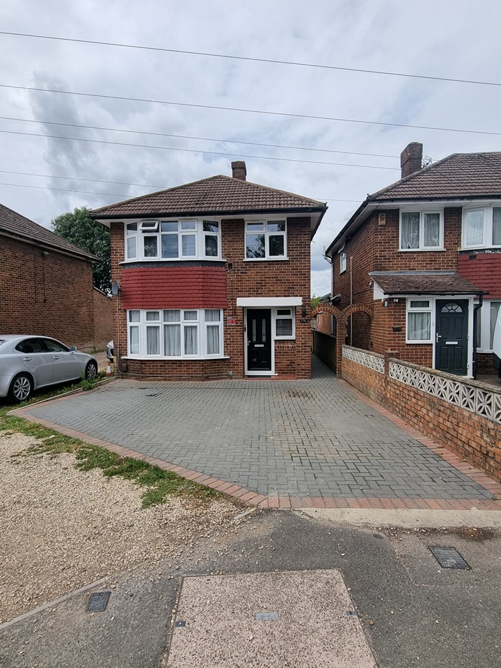 Sipson, West Drayton 3 Bed Detached House, Sipson Road, UB7 To Rent