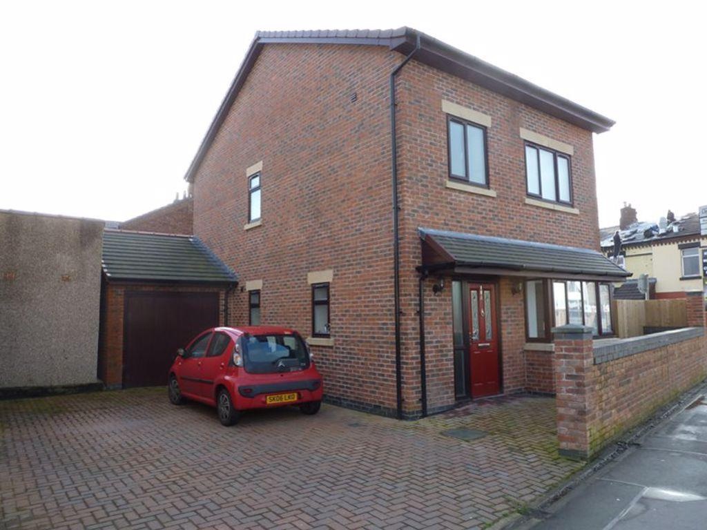 Burtonwood, Warrington 3 Bed Detached House, Clay Lane, WA5 To Rent