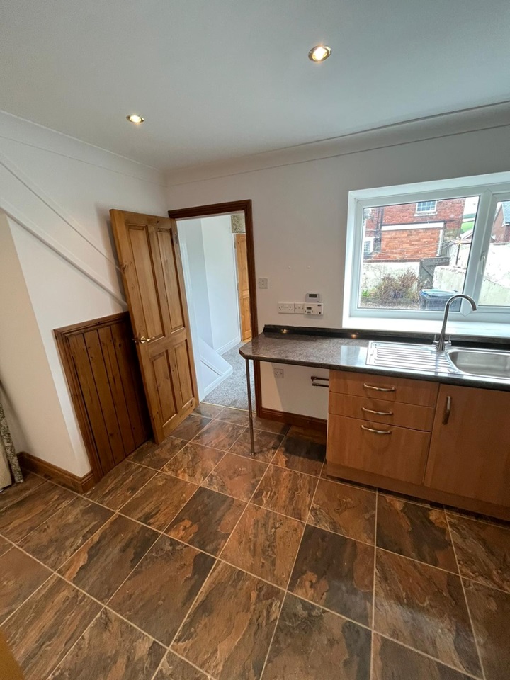 Crook 2 Bed Terraced House, High Hope Street, DL15 To Rent Now for