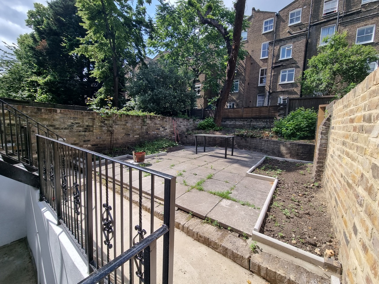 London 2 Bed Flat, Cambridge Gardens, W10 To Rent Now for £2,470.00 p/m