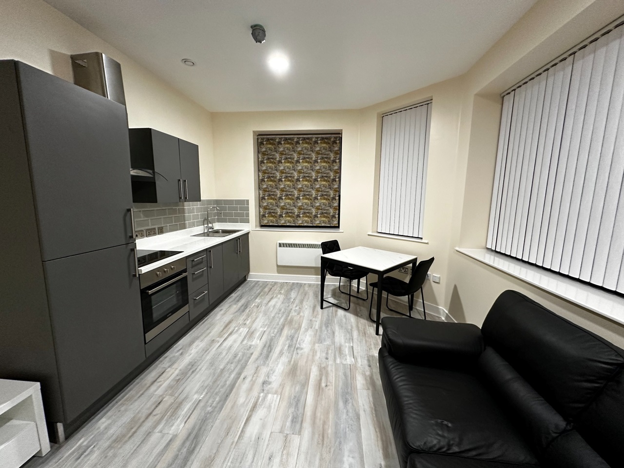 Manchester 2 Bed Flat, Brooklyn Lofts, M4 To Rent Now for £1,295.00 p/m