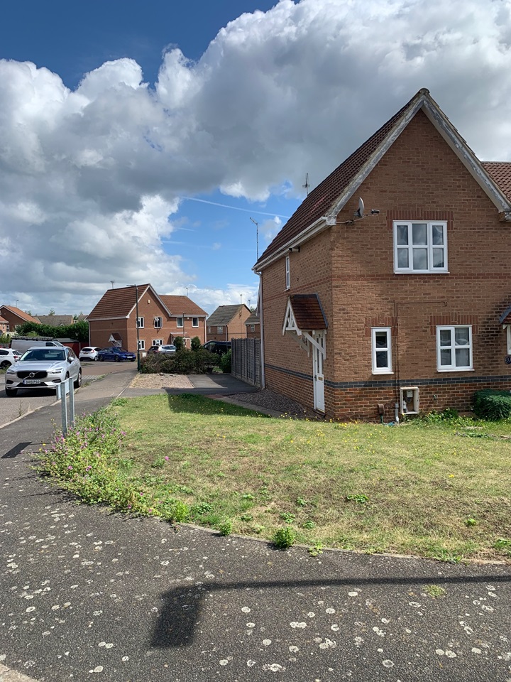 Rainham, Gillingham 2 Bed End Terrace, Ten Acre Way, ME8 To Rent