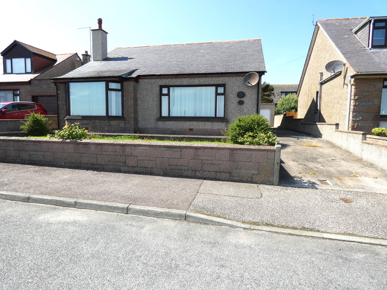 Peterhead 3 Bed Bungalow, South Road, AB42 To Rent Now for £895.00 p/m