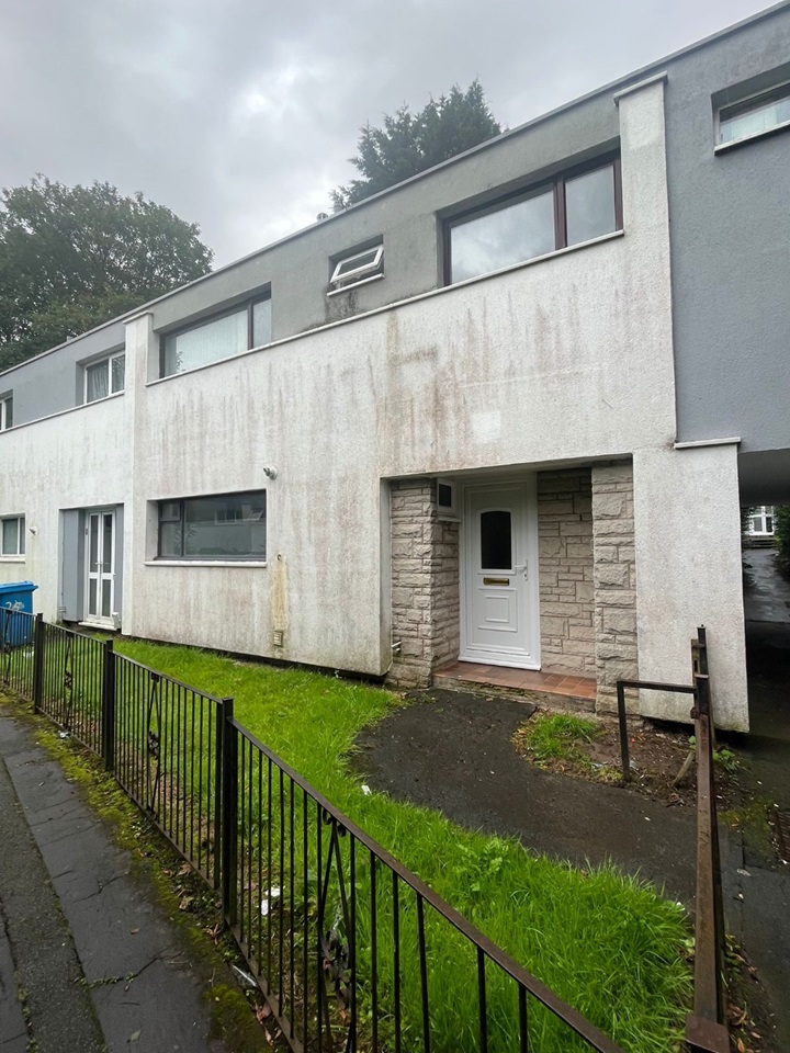 Castlefields, Runcorn 4 Bed SemiDetached House, De Lacy Row, WA7