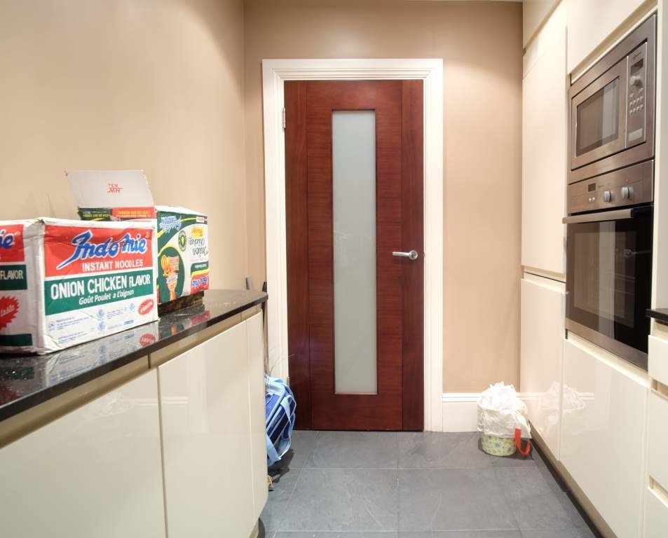 London Room in a Shared Flat, Hanover Gate Mansions, NW1 To Rent