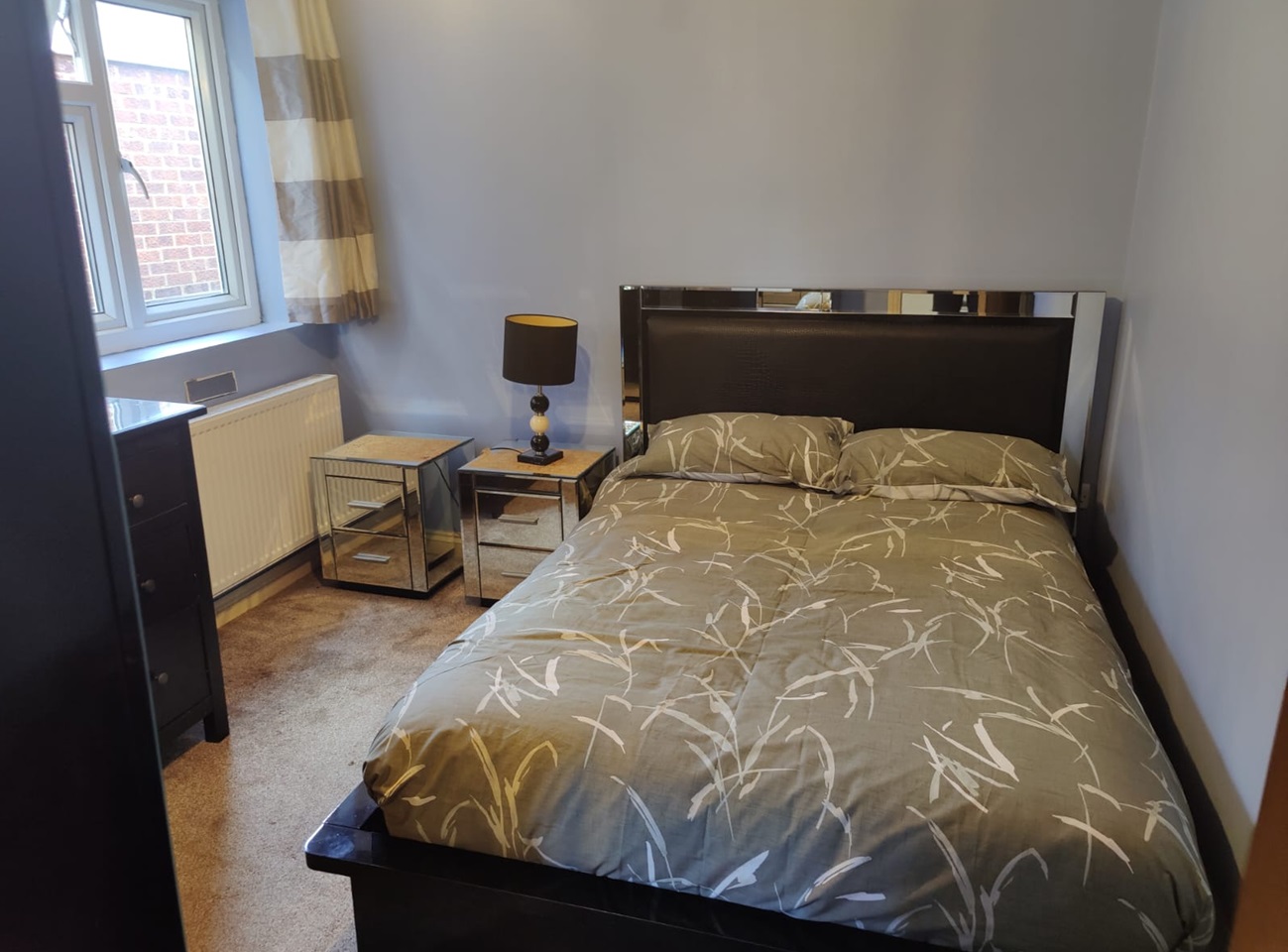 Ilford Room in a Shared House, Tryfan Close, IG4 To Rent Now for £