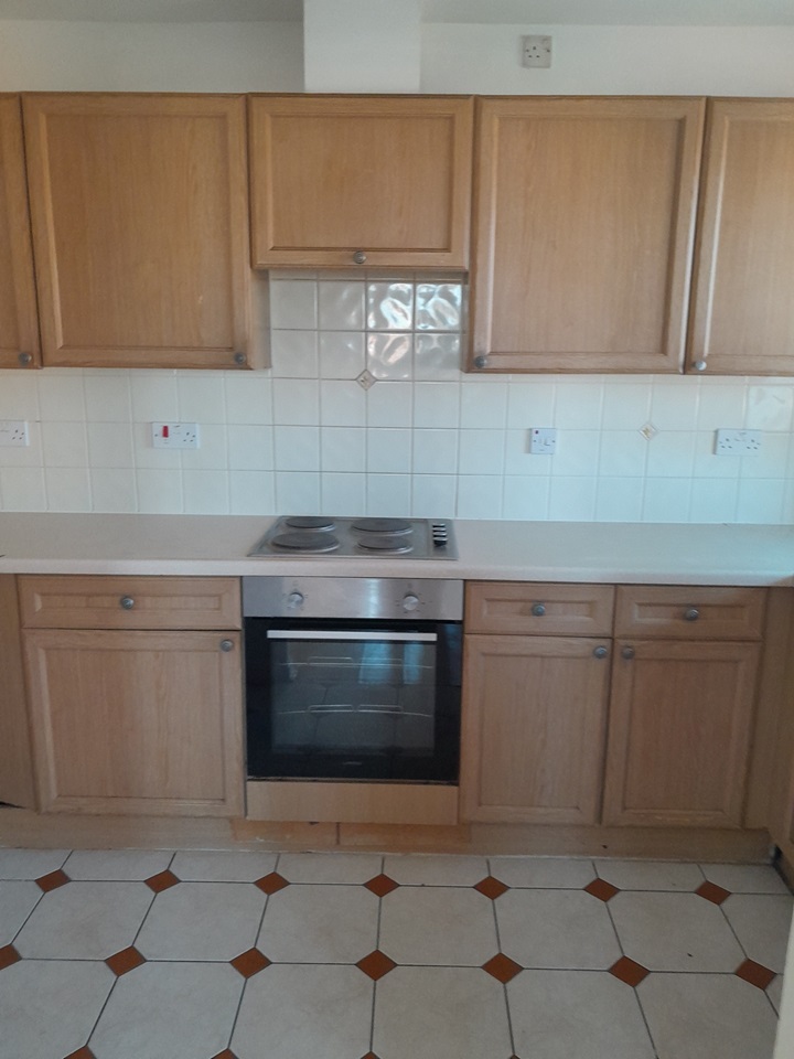 Barking 2 Bed Flat, Caledonia Court, IG11 To Rent Now for £1,600.00 p/m