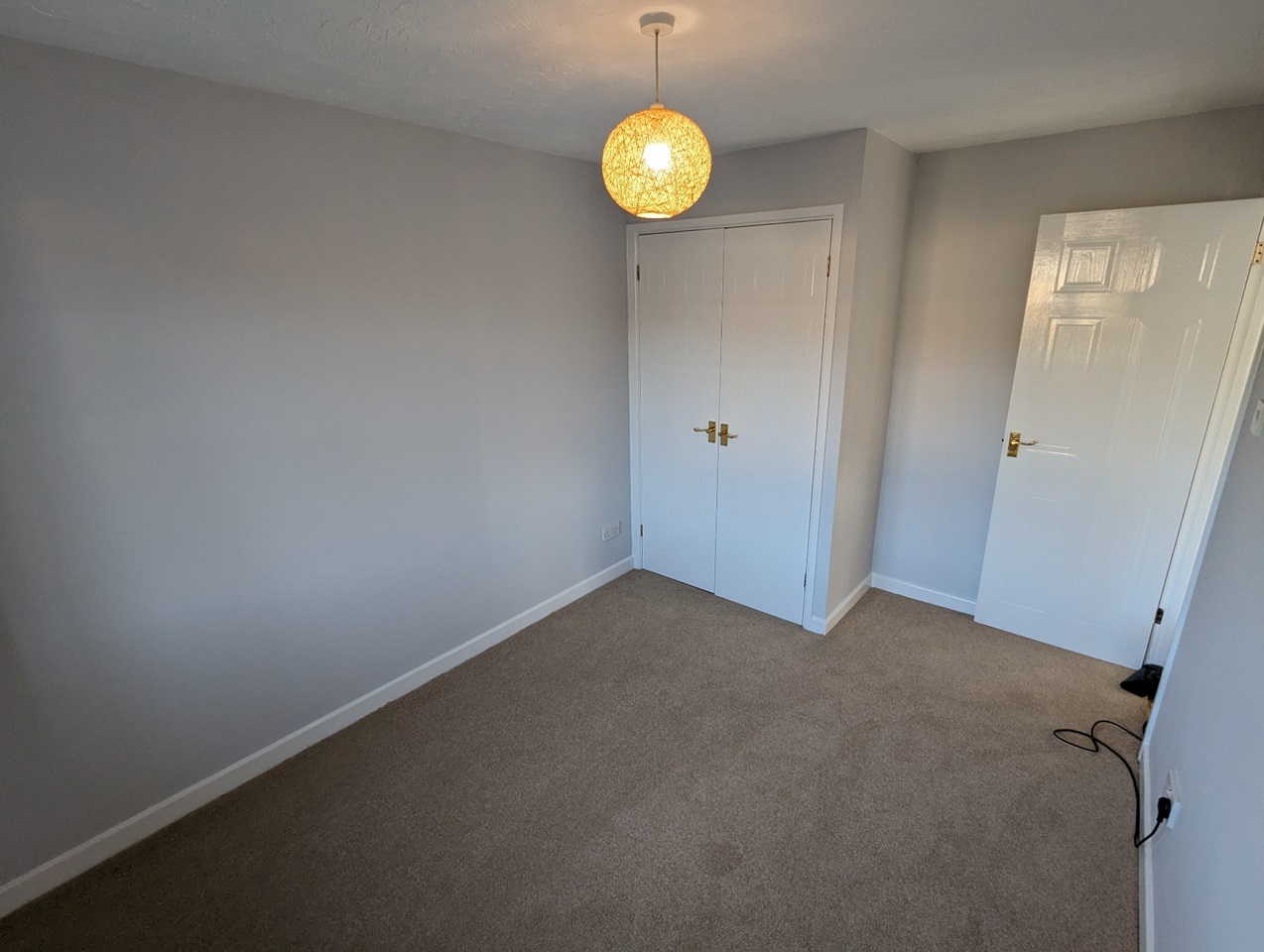 Bradley Stoke, Bristol 3 Bed SemiDetached House, Diana Gardens, BS32 To Rent Now for £1,525