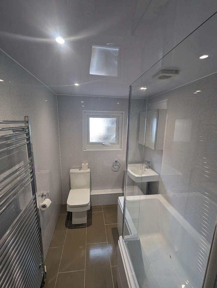 Crumlin, Newport 3 Bed End Terrace, Lewis Street, NP11 To Rent Now