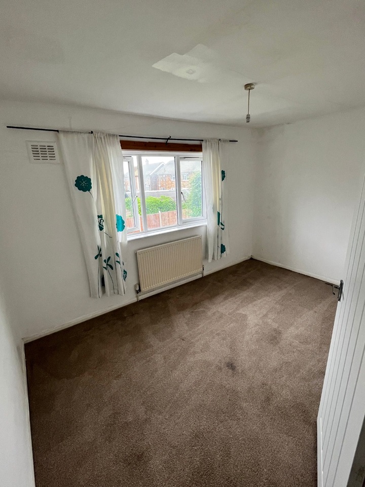 Tilbury 3 Bed Terraced House, Newton Road, RM18 To Rent Now for £1,750.00 p/m