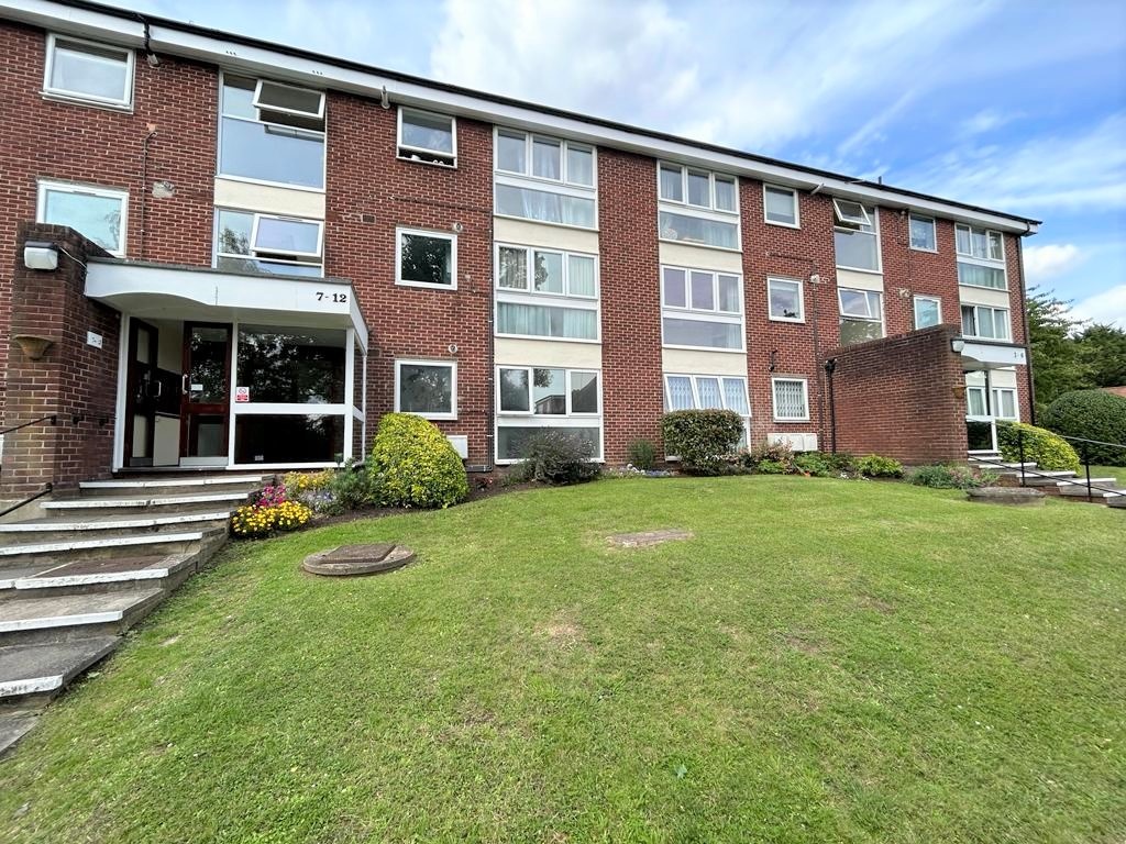 Edgware 2 Bed Flat, Broadfields Avenue, HA8 To Rent Now for £1,800.