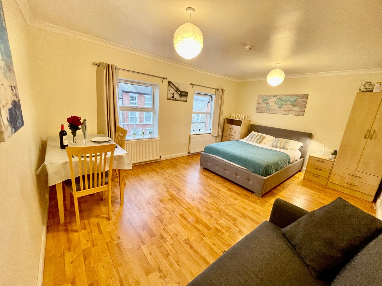 Reading 1 Bed Flat, Zinzan Street, RG1 To Rent Now for £1,000.00 p/m