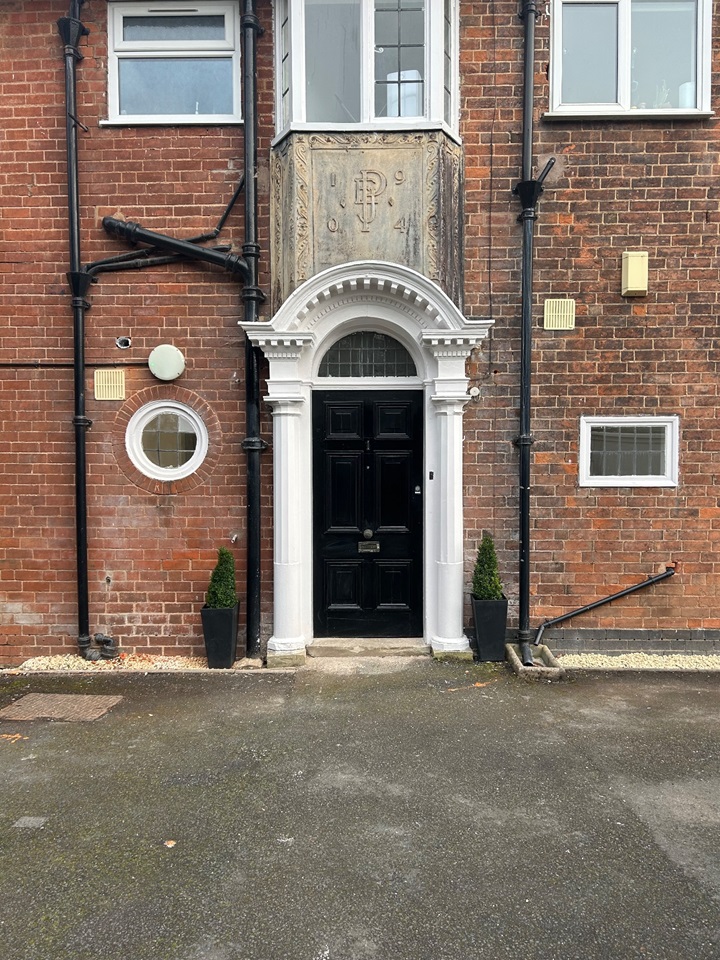 Kings Norton 1 Bed Flat, Redditch Road, B38 To Rent Now for £875.00 p/m