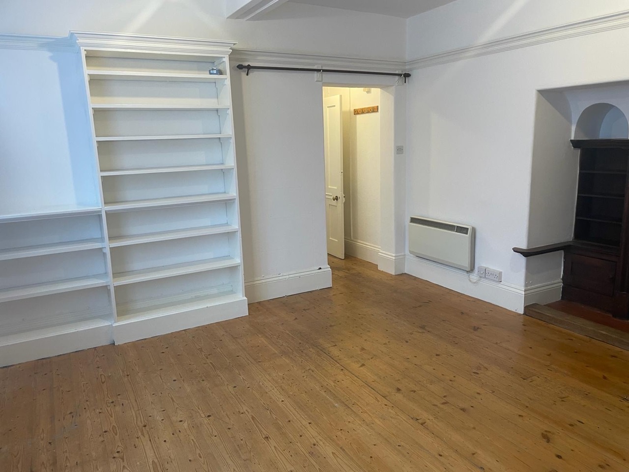 Kings Norton, Birmingham 1 Bed Flat, Glenavon House, B38 To Rent Now for £750.00 p/m