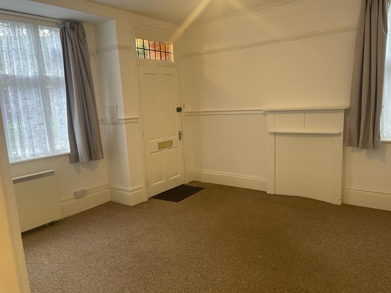 Kings Norton, Birmingham 1 Bed Flat, Glenavon House, B38 To Rent Now for £750.00 p/m