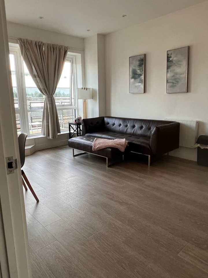 Reading 1 Bed Flat, Kings Reach, RG1 To Rent Now for £1,400.00 p/m