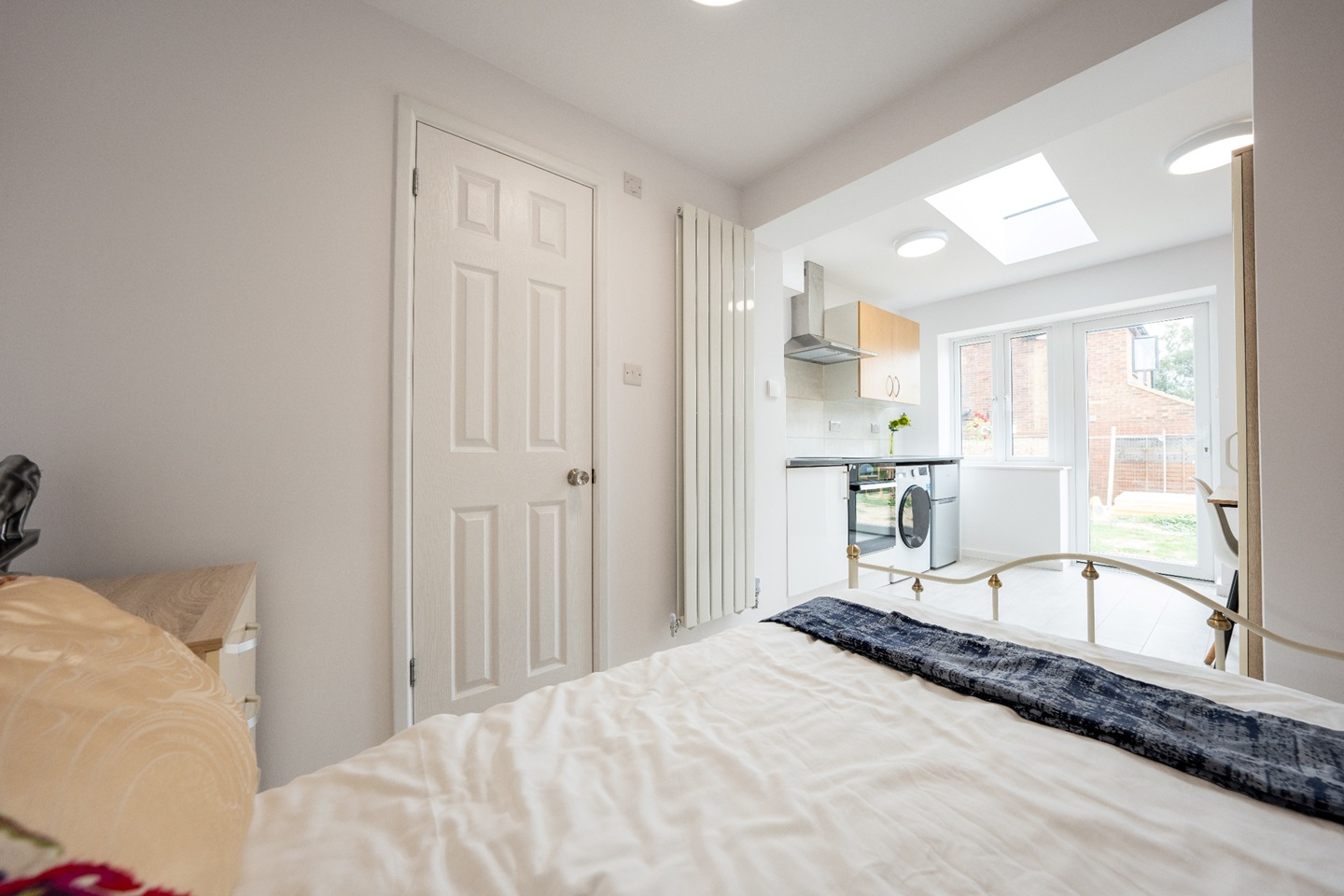 Cambridge Studio Flat, Kings Hedges Road, CB4 To Rent Now for £850.