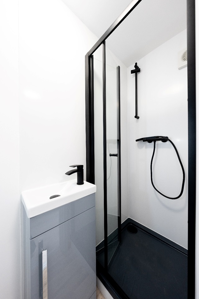 Cambridge Studio Flat, Kings Hedges Road, CB4 To Rent Now for £850.