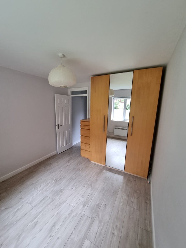 Essex 2 Bed Flat, Buckhurst Hill, IG9 To Rent Now for £1,695.00 p/m