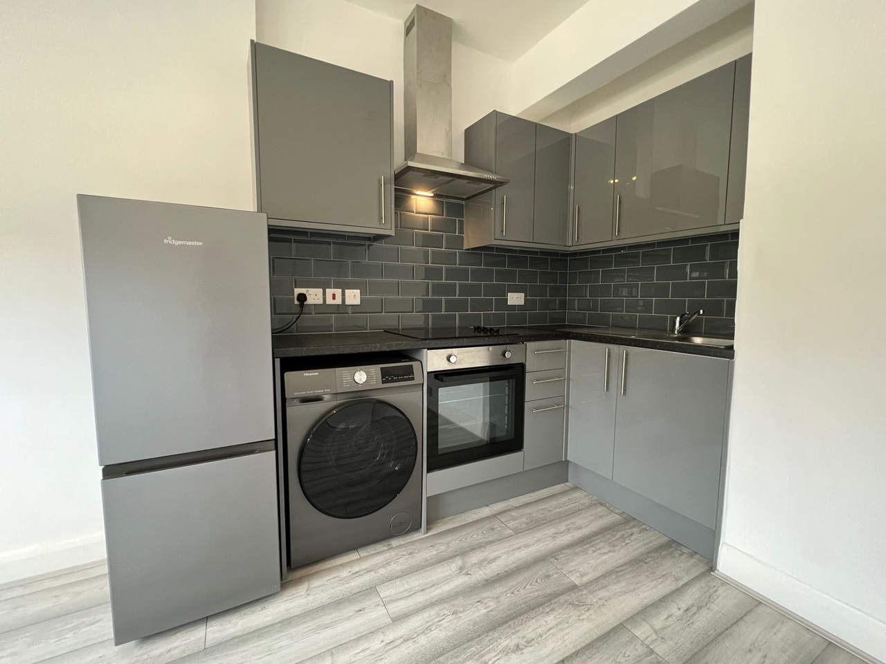 London 2 Bed Flat, Colney Hatch Lane, N10 To Rent Now for £1,575.00 p/m