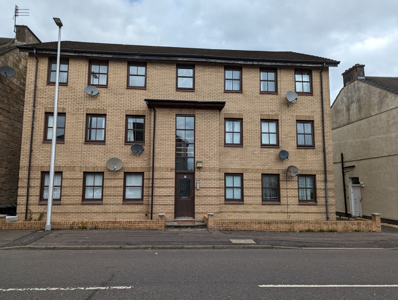 Paisley 2 Bed Flat, Green Road, PA2 To Rent Now for £700.00 p/m