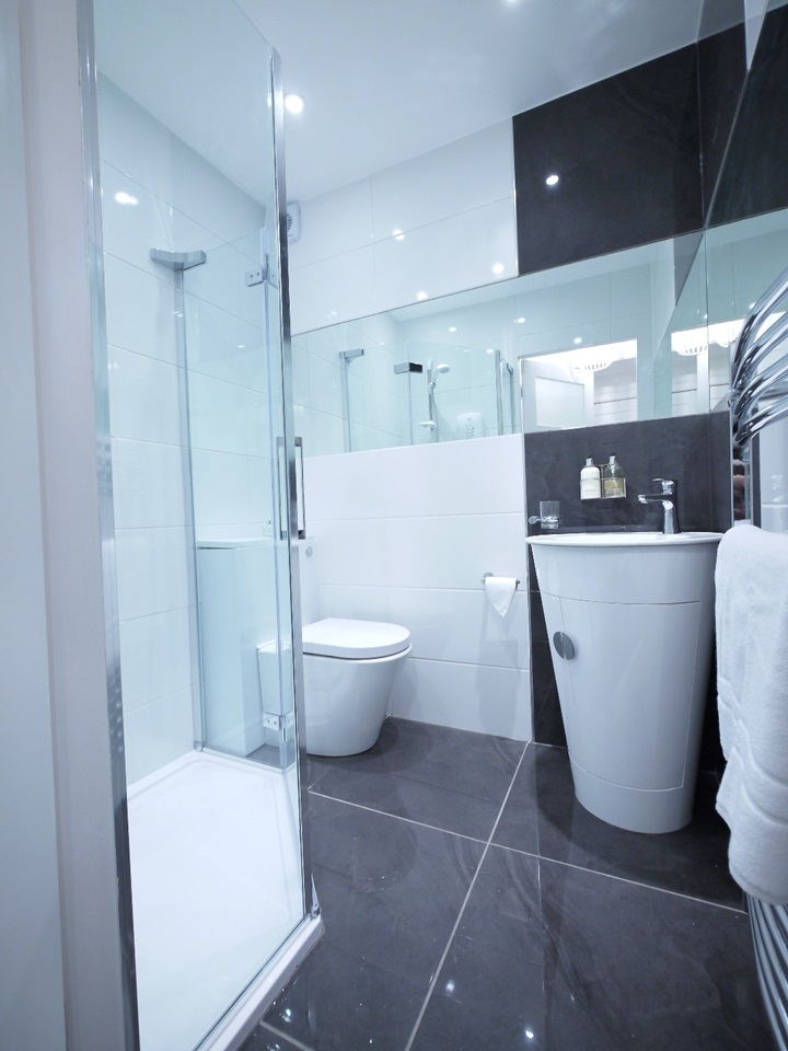 Edinburgh Studio Flat, St Leonard's Crag, EH8 To Rent Now for £760.