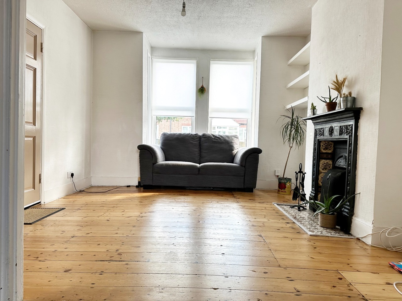 London 1 Bed Flat, Walthamstow, E17 To Rent Now for £1,500.00 p/m