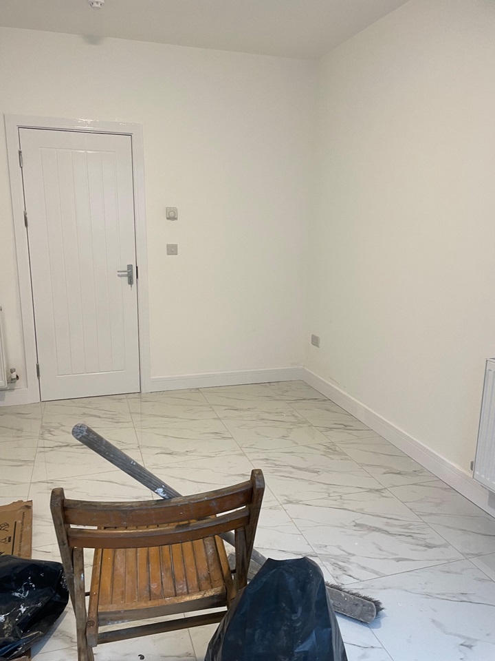 Erith Studio Flat, Lower Gf, DA8 To Rent Now for £1,000.00 p/m
