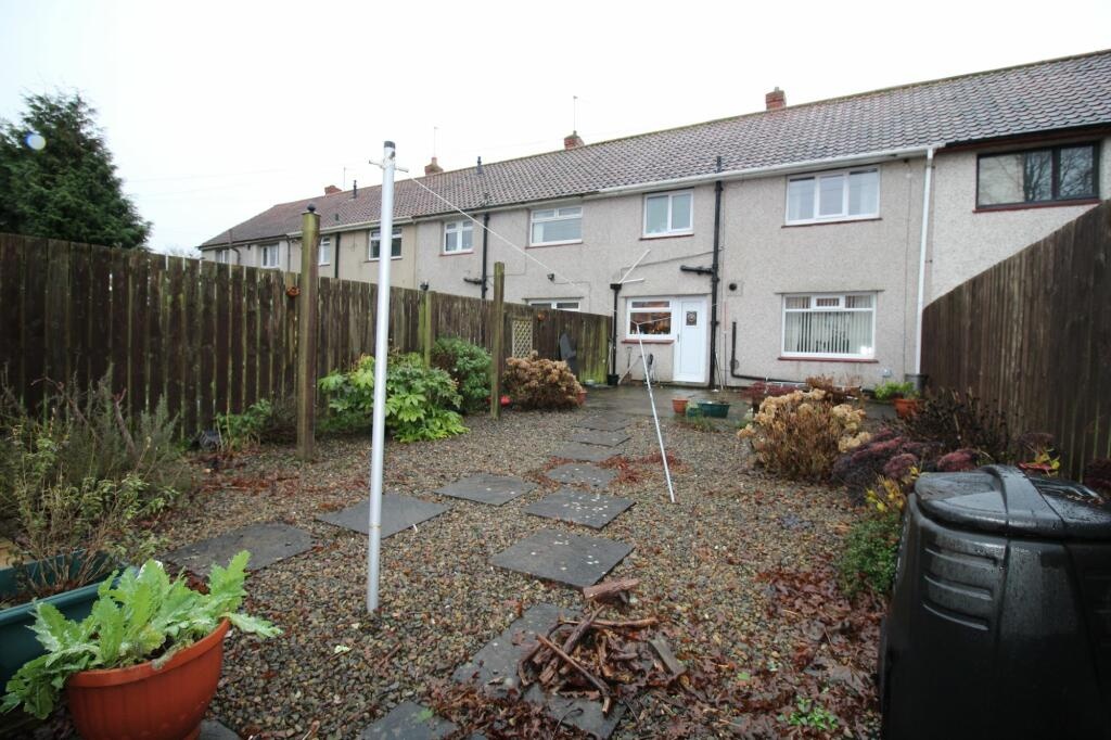 Newcastle Upon Tyne 3 Bed Terraced House, Fawdon Park Road, NE3 To