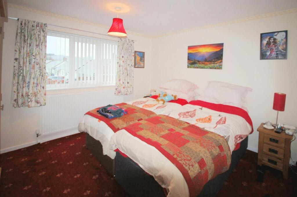 Newcastle Upon Tyne 3 Bed Terraced House, Fawdon Park Road, NE3 To