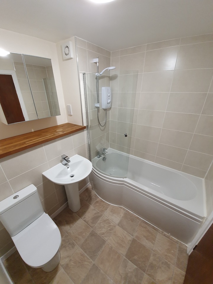 Kirkintilloch 2 Bed Flat, Southbank Drive, G66 To Rent Now for £725