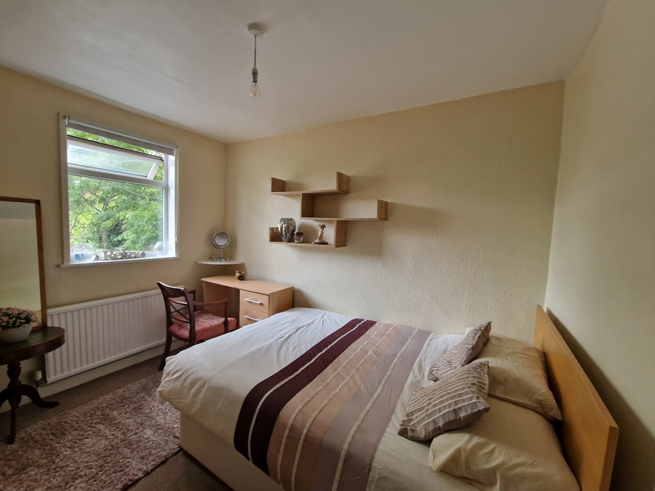 Oxford Room in a Shared House, Morrell Avenue, OX4 To Rent Now for
