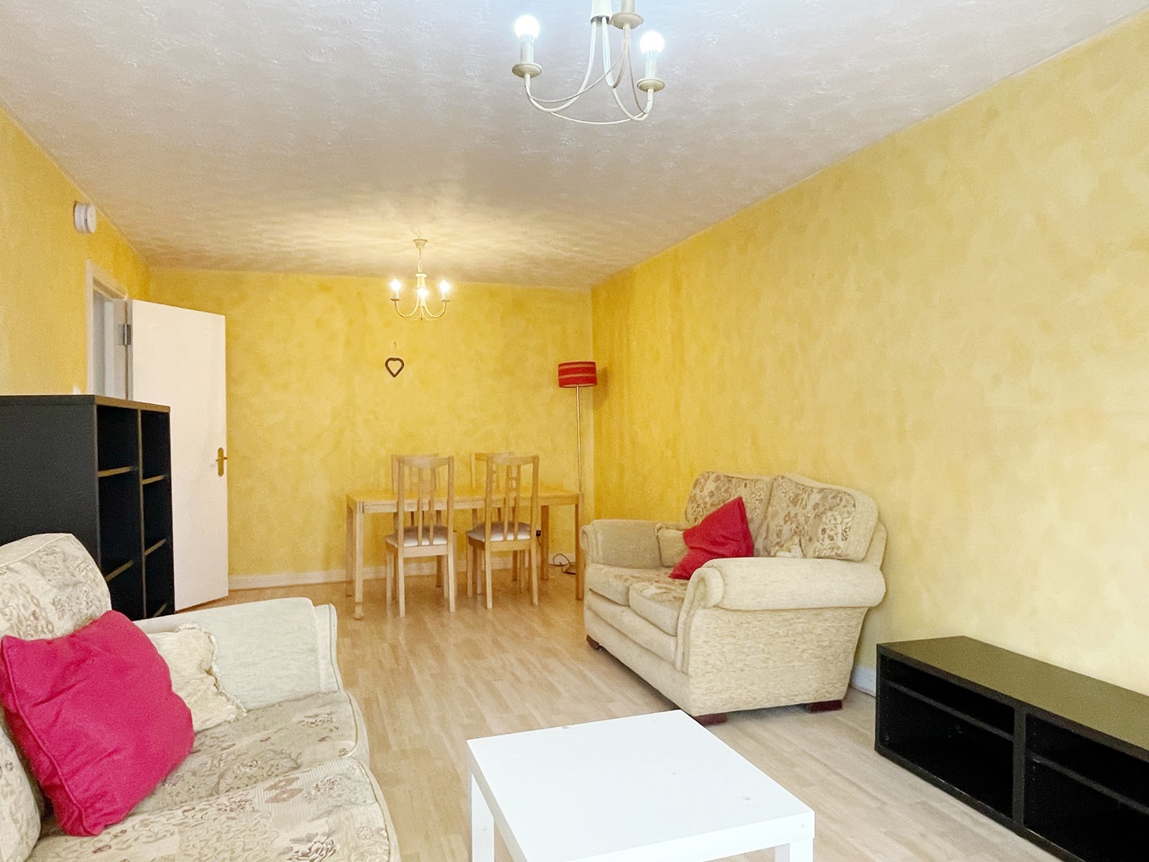 Edinburgh 2 Bed Flat, West Bryson Road, EH11 To Rent Now for £1,450