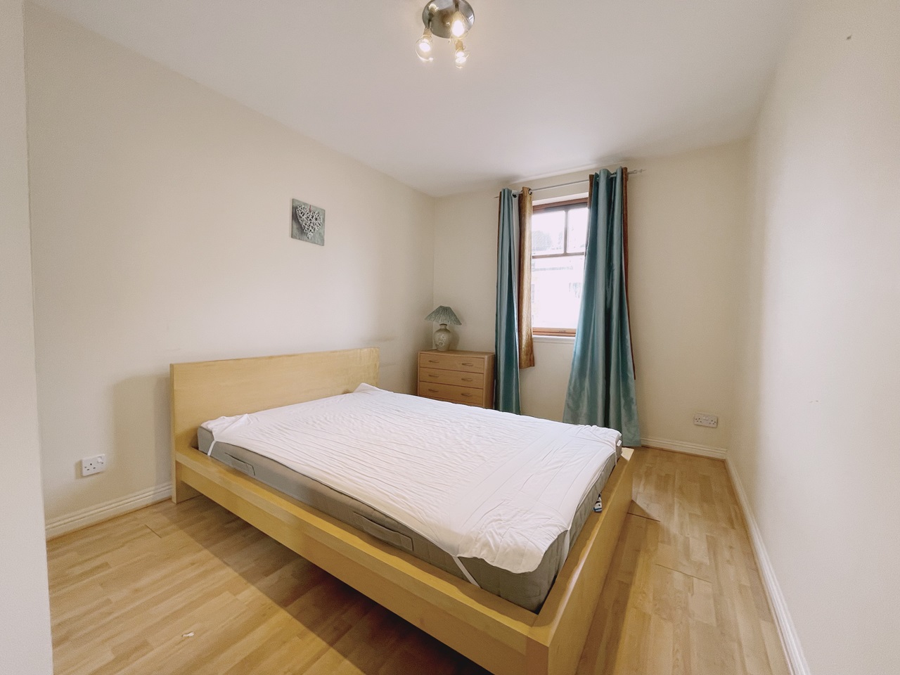 Edinburgh 2 Bed Flat, West Bryson Road, EH11 To Rent Now for £1,450