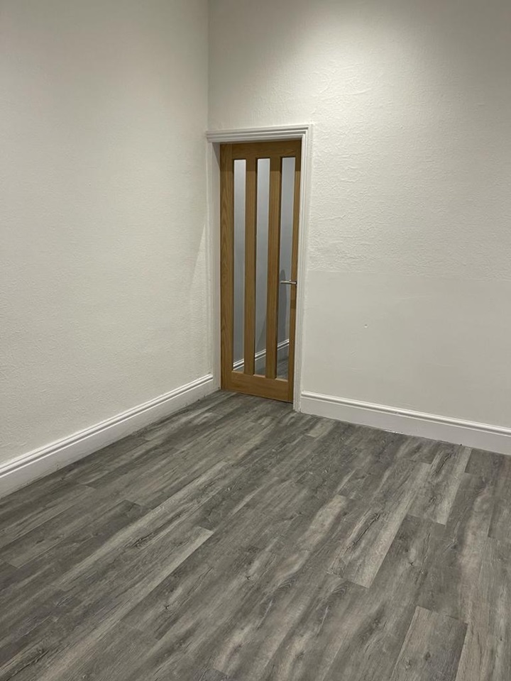 Hyde 2 Bed Terraced House, Street, SK14 To Rent Now for £