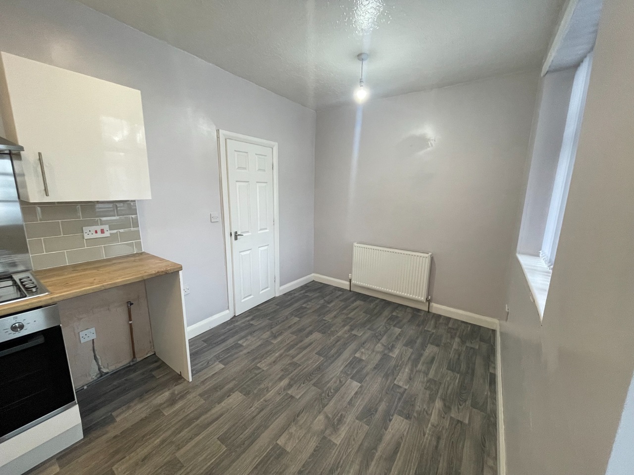 Lepton, Huddersfield 2 Bed Terraced House, Rowley Lane, HD8 To Rent