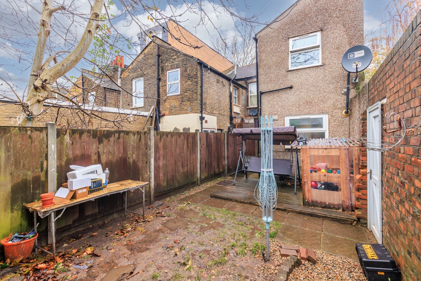 London 1 Bed Flat, Walthamstow, E17 To Rent Now for £1,250.00 p/m