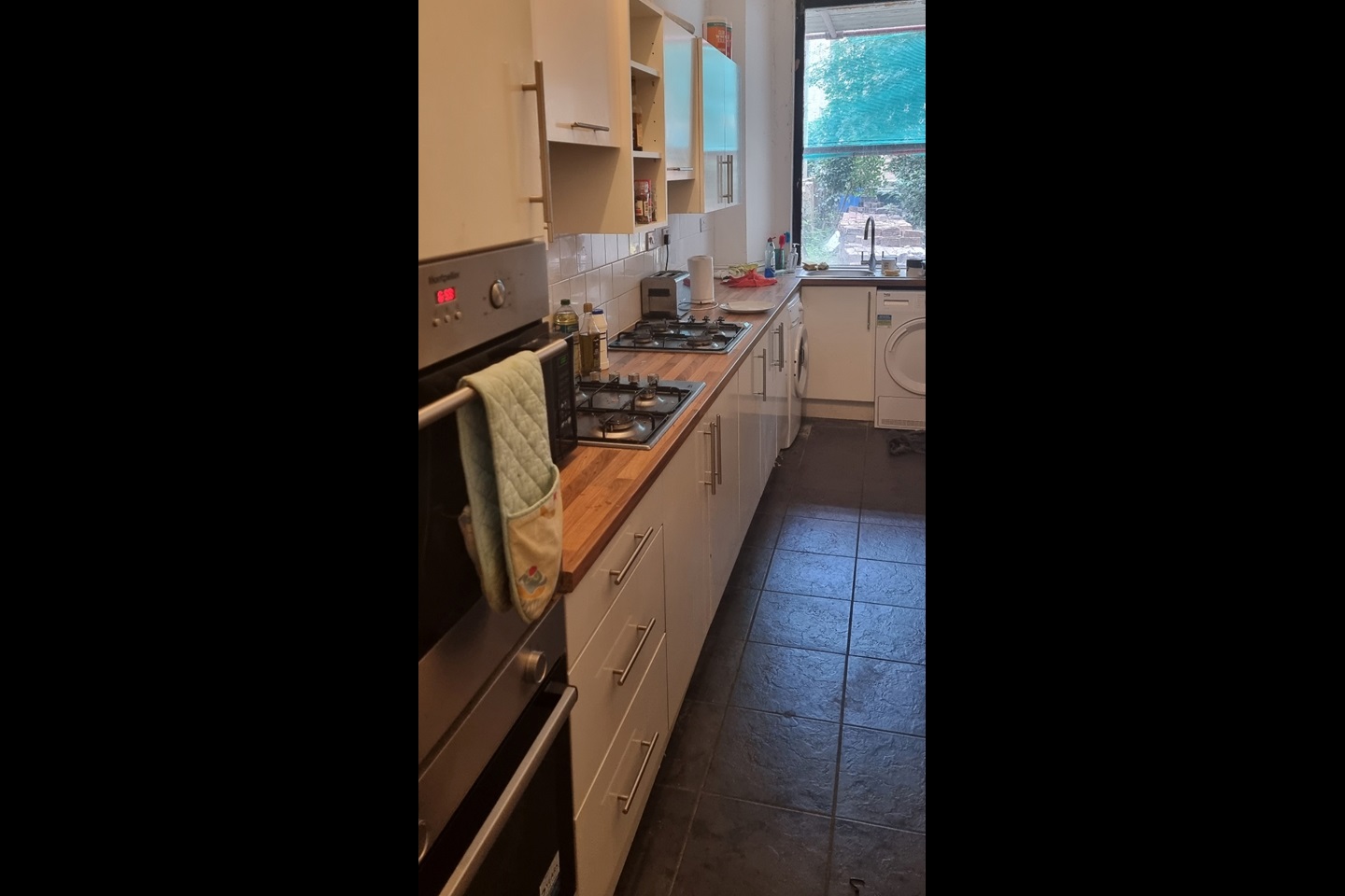 Glasgow 5 Bed Flat, Radnor Street, G3 To Rent Now for £3,000.00 p/m