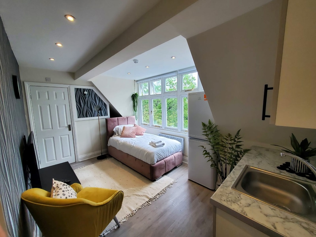 Crystal Palace Penge Bromley Studio Flat, Crystal Palace Penge Bromley, SE20 To Rent Now for