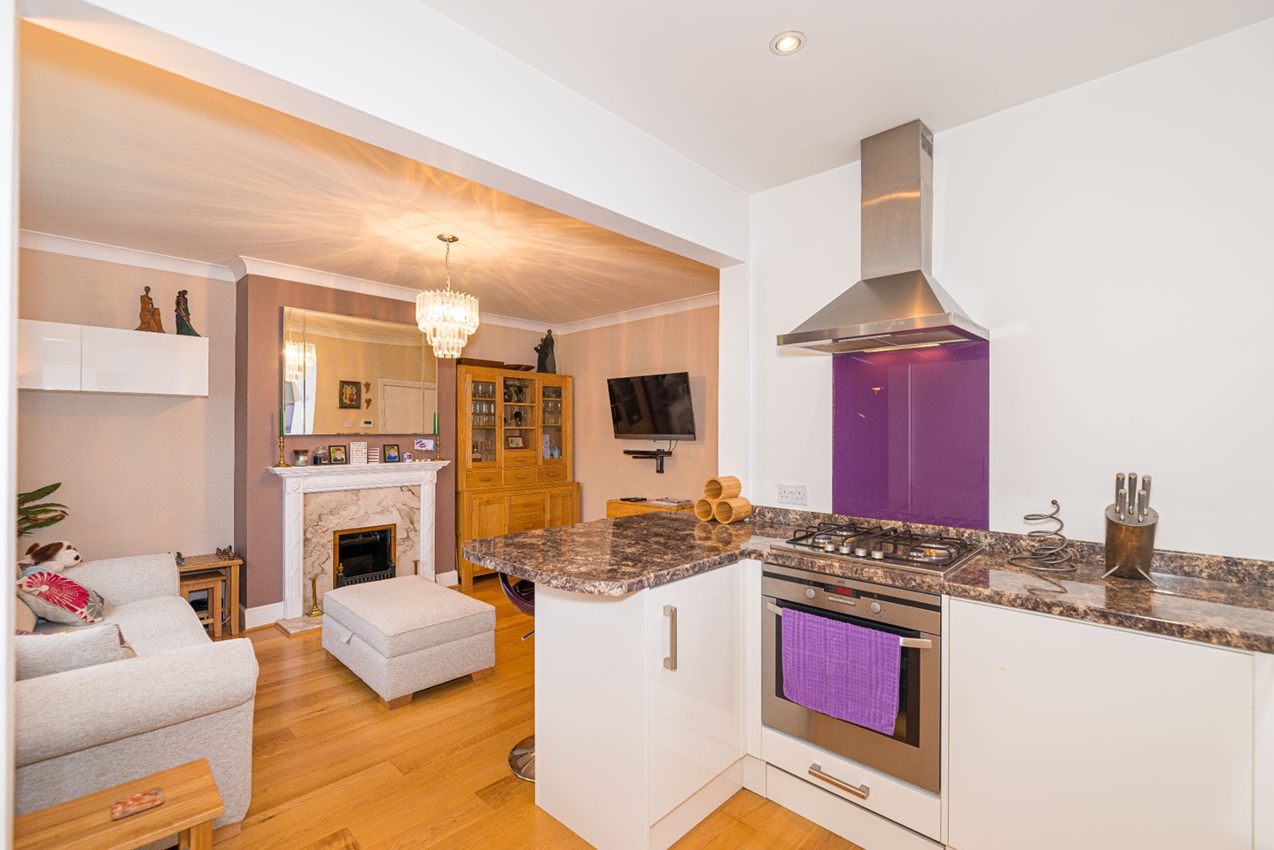 London 1 Bed Flat, Franciscan Road, SW17 To Rent Now for £1,700.00 p/m