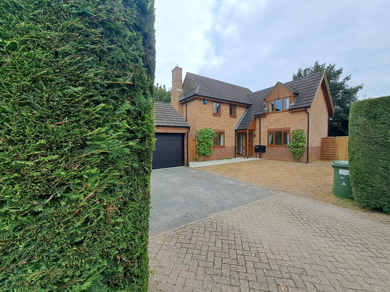 Hartwell, Northampton 4 Bed Detached House, Wood Lane, NN7 To Rent