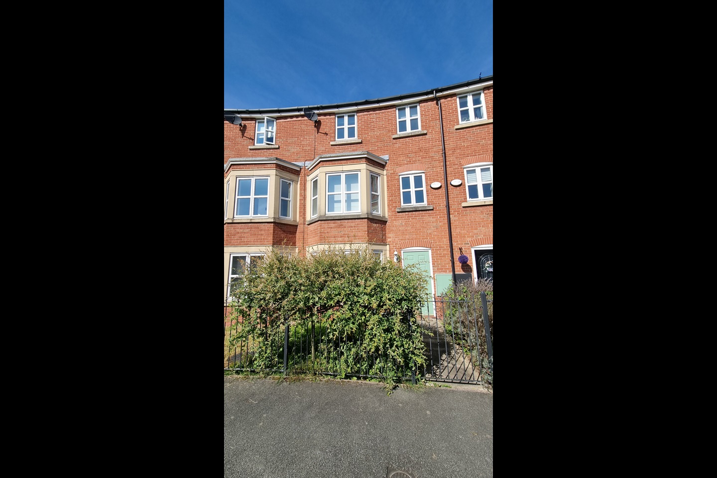 Great Sankey, Warrington 4 Bed Terraced House, Portland Road, WA5