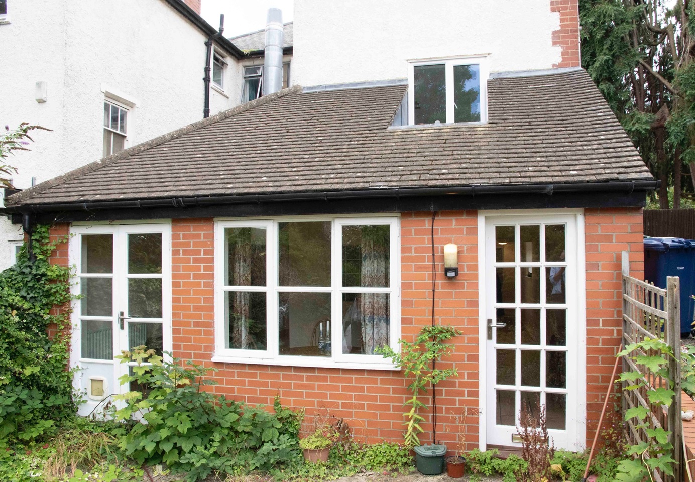 Oxford 2 Bed Flat, Church Cowley Road, OX4 To Rent Now for £1,000.