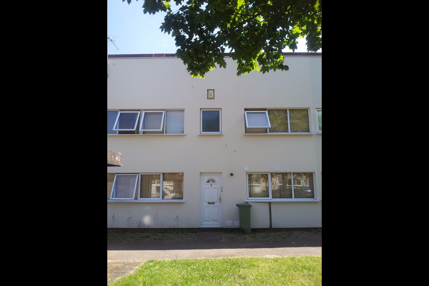 Milton Keynes Room in a Shared House, Tinkers Bridge, MK6 To Rent