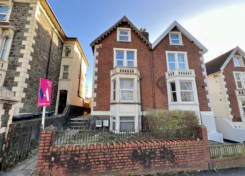 St. Bristol 1 Bed Flat, Church Road, BS5 To Rent Now for £