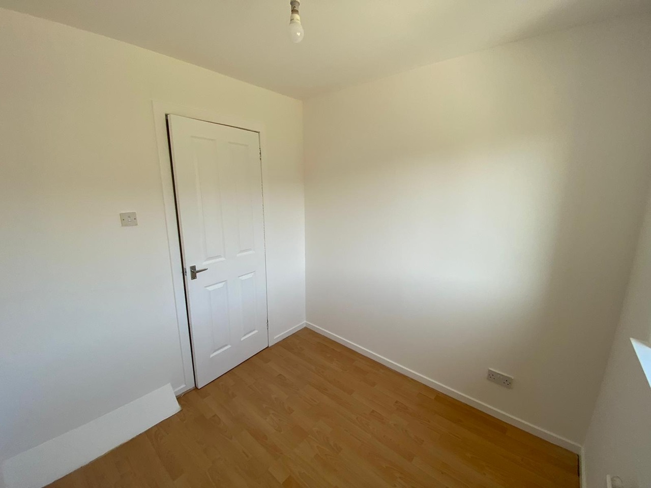 Kilmarnock 3 Bed SemiDetached House, Balgray Avenue, KA1 To Rent