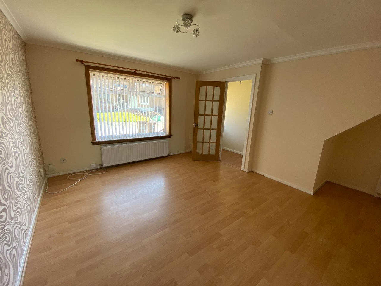 Kilmarnock 3 Bed SemiDetached House, Balgray Avenue, KA1 To Rent